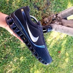 Nike Shox Running +